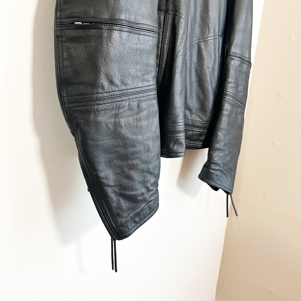 Harley-Davidson 2008 Black Leather Biker Jacket w/Air Vents, Ties for Snug Fit - Picture 5 of 17